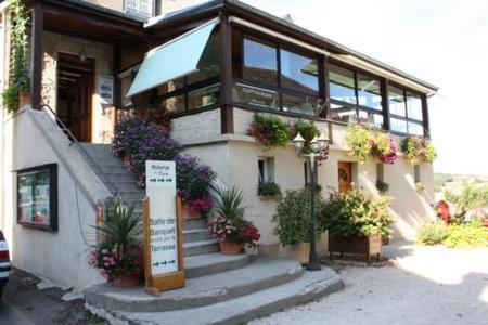 Auberge Des 7 Tours Мартел Екстериор снимка